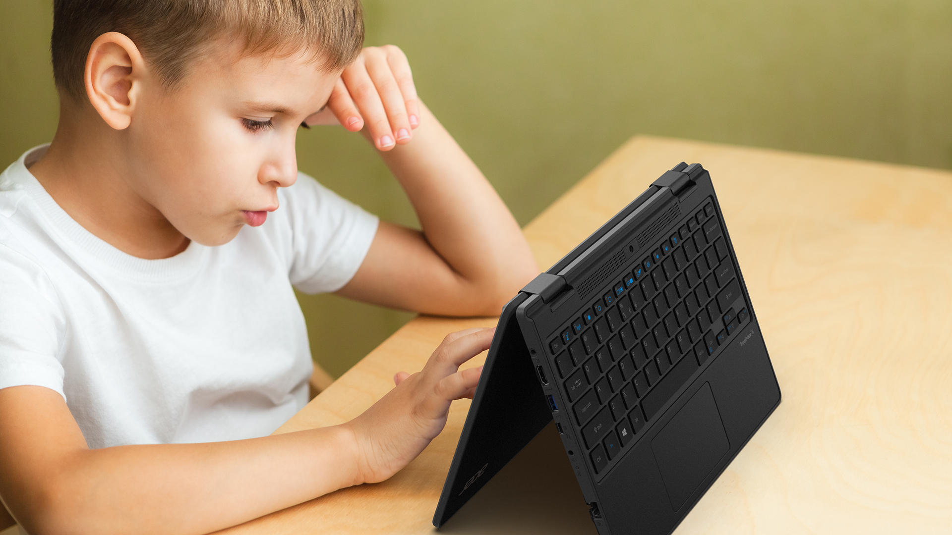 ACER TRAVELMATE SPIN B3 キーボード一部キーに不具合 ACER TRAVELMATE SPIN B3 キーボード一部キーに不具合 - メルカリ
